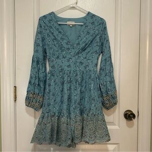 Chic Long Sleeve Floral Dress in Blue